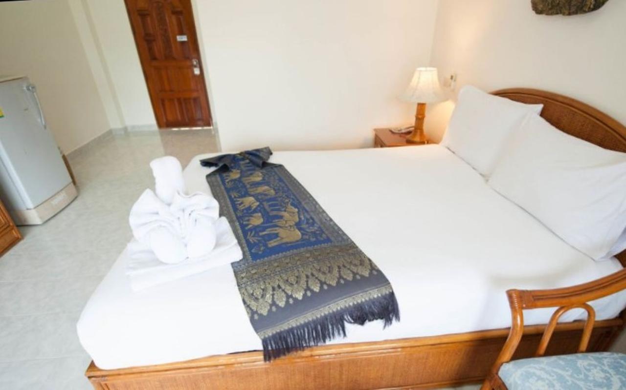 Palmview Resort Patong Luaran gambar